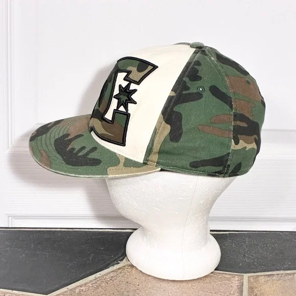 Y2K DC Camo Flexfit 210 Fitted Cap 6 7/8 - 7 1/4 Vintage - Picture 4 of 11